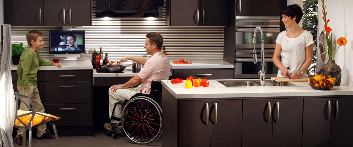 The Best Wheelchair Accessible Kitchen Appliances  Accessible kitchen,  Wheelchair, Wheelchair house